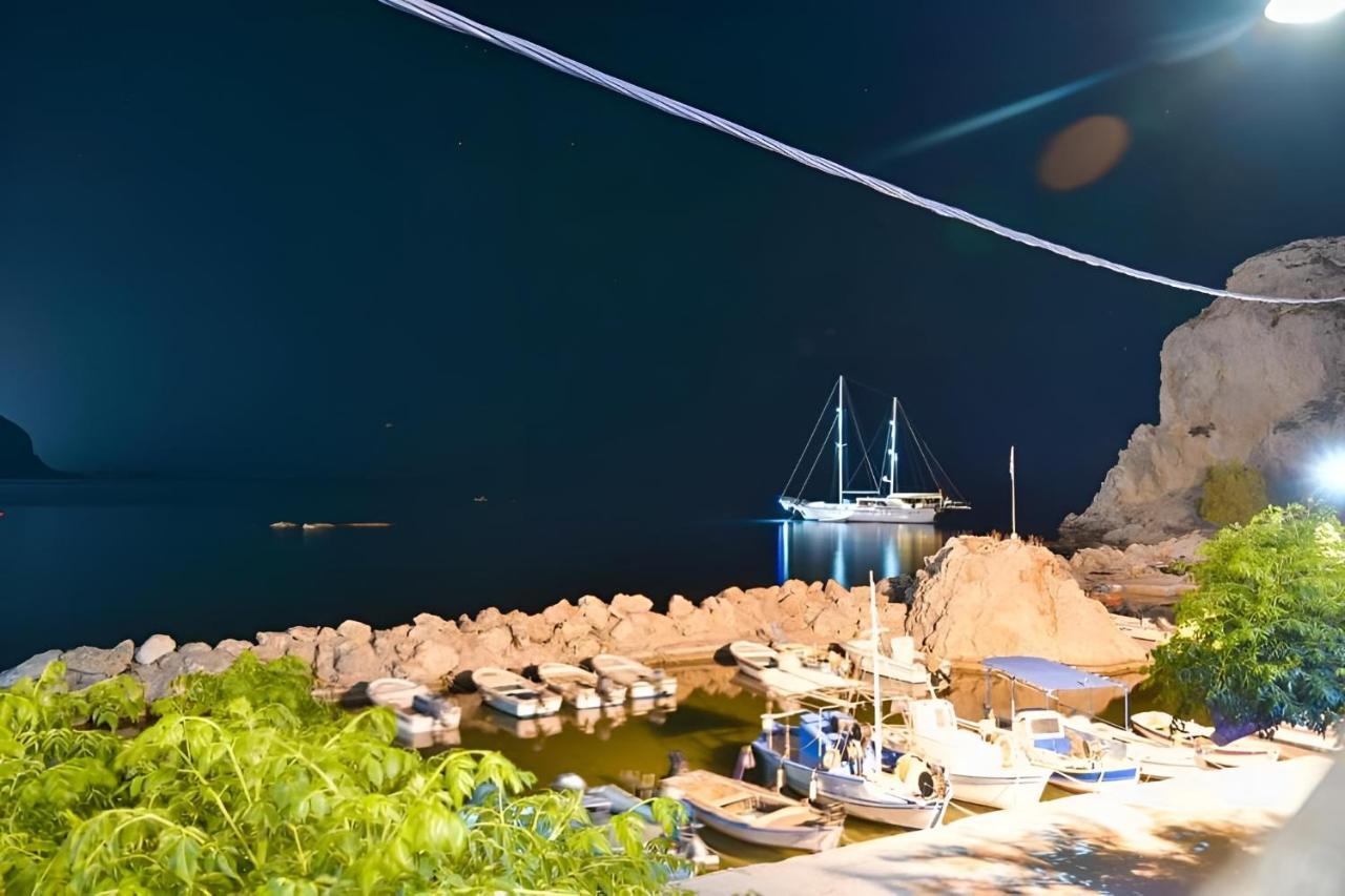 Aegean Serenity - Sea View Retreat 阿彻奇洛斯 外观 照片